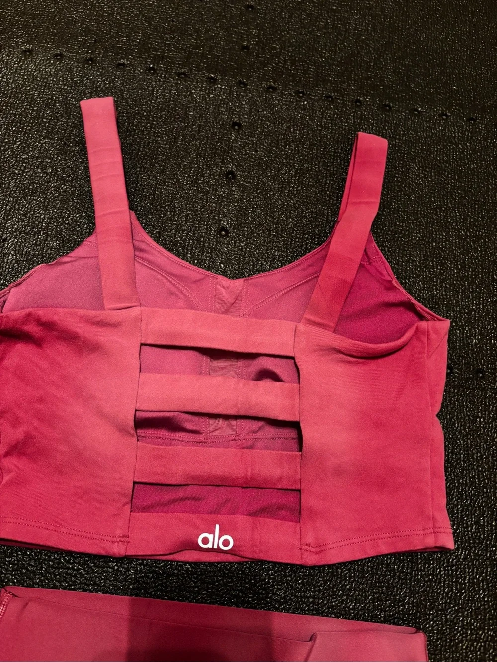 ALO Yoga alo yoga